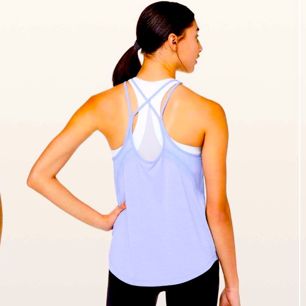 🌸 Lululemon Run Off Route tank size 2